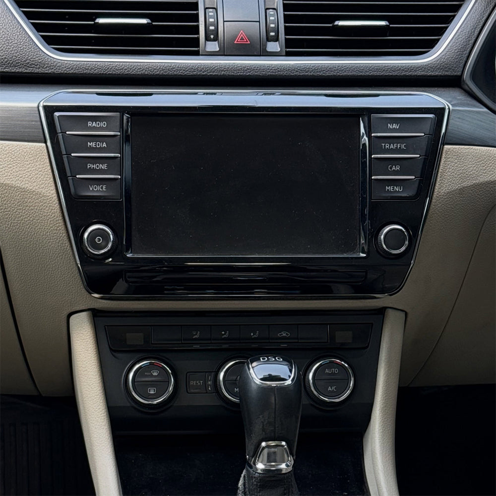 Skoda Superb 15-20 9/10.1 inch Head Unit Installation Kit
