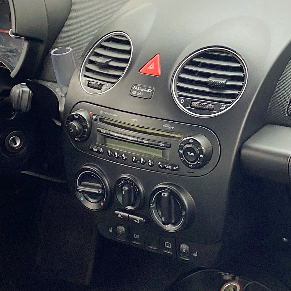 VW Beetle 06-10 9 inch Head Unit Installation Kit